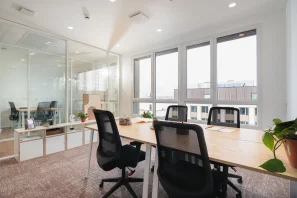 Bureau privé - 78180 - 18 postes - 250€