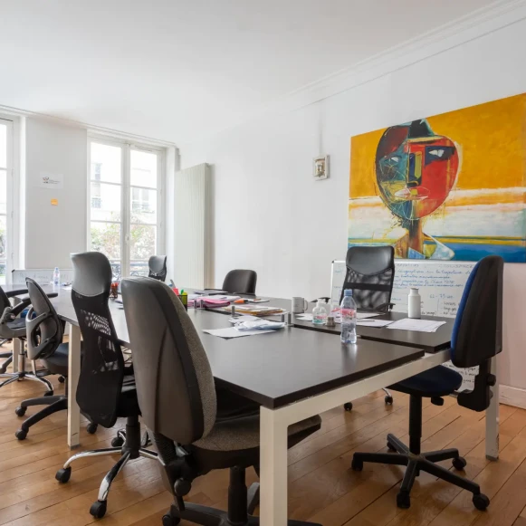 Espace indépendant 140 m² 18 postes Location bureau Rue de Provence Paris 75009 - photo 6