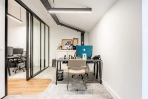 Espace indépendant - 94300 - 22 postes - 9030€