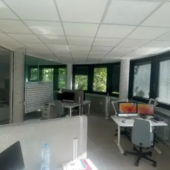 Bureau privé 16 m² 6 postes Coworking Avenue de Villiers Paris 75017 - photo 10
