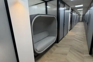 Bureau privé - 93100 - 6 postes - 1050€