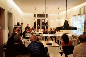 Open Space - 06000 - 36 postes - 390€