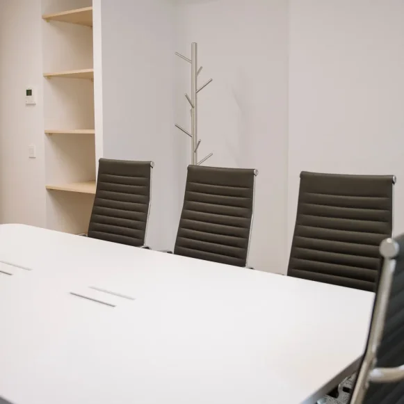 Espace indépendant 180 m² 33 postes Location bureau Avenue Marceau Paris 75016 - photo 11