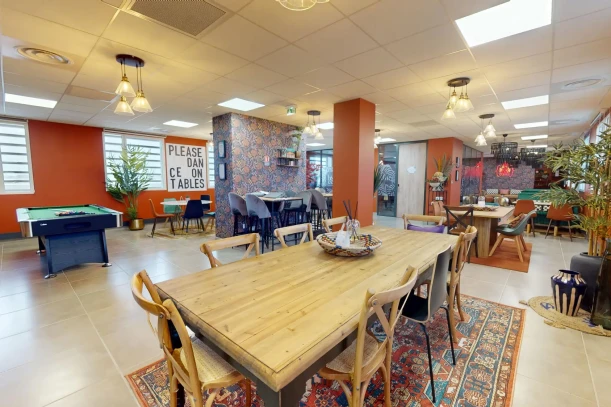 Bureau privé - 34000 - 2 postes - 935€