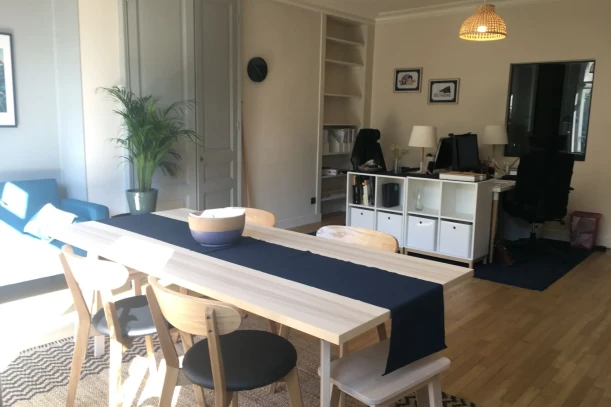 Bureau privé - 37000 - 3 postes - 600€