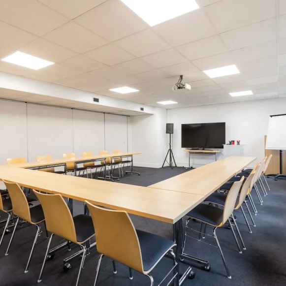 Bureau privé 8 m² 1 poste Coworking Rue des Petits Hôtels Paris 75010 - photo 12