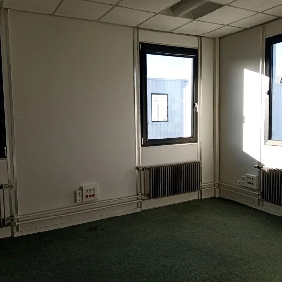 Espace indépendant 600 m² 60 postes Coworking Rue Ambroise Croizat Argenteuil 95100 - photo 8