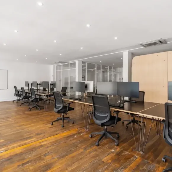 Espace indépendant 330 m² 40 postes Coworking Rue d'Édimbourg Paris 75008 - photo 9