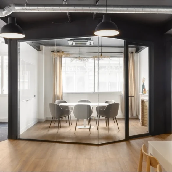 Espace indépendant 210 m² 32 postes Location bureau Rue Richer Paris 75009 - photo 10