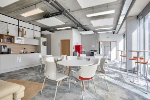 Bureau privé - 59000 - 4 postes - 1600€