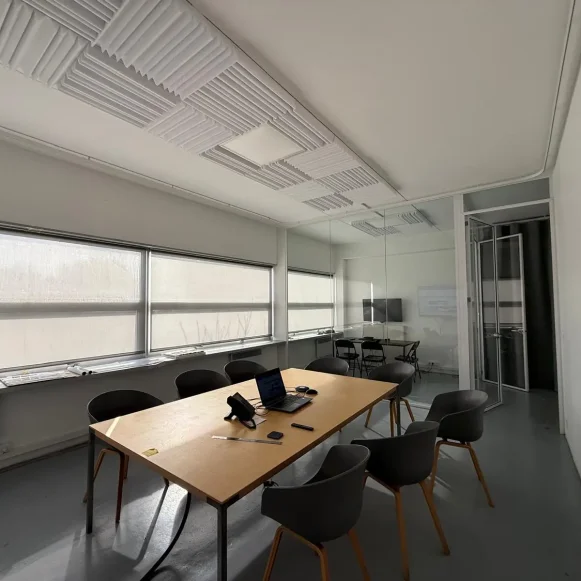 Bureau privé 100 m² 16 postes Location bureau Rue d'Aubervilliers Paris 75019 - photo 4