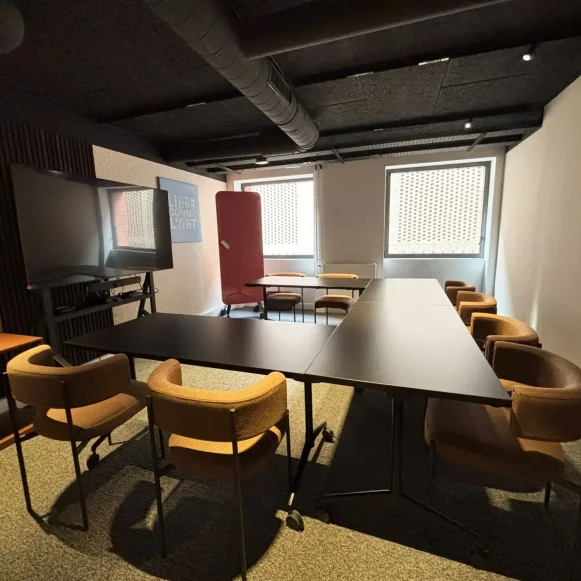 Bureau privé 13 m² 3 postes Coworking Square Alban Satragne Paris 75010 - photo 7
