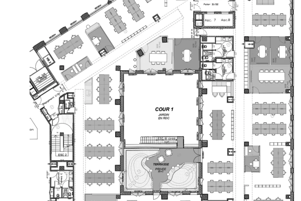 Espace indépendant - 75009 - 134 postes - 109880€
