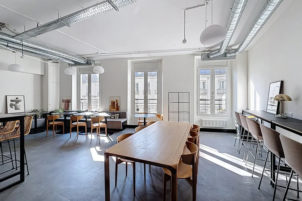 Espace indépendant - 75009 - 129 postes - 81500€