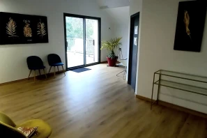 Bureau privé - 37270 - 3 postes - 550€