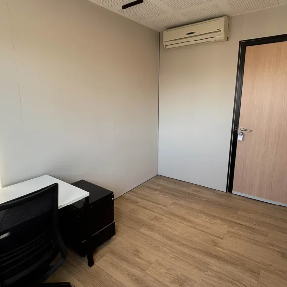 Bureau privé 9 m² 2 postes Coworking Boulevard Marius Vivier Merle Lyon 69003 - photo 5