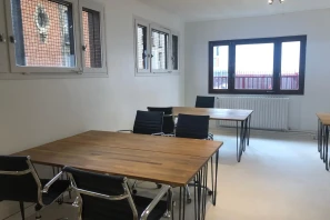 Espace indépendant - 93400 - 24 postes - 5500€