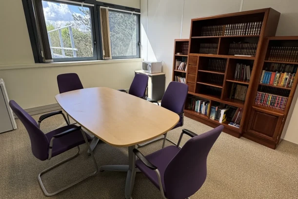 Bureau privé - 91400 - 2 postes - 500€