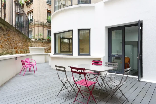 Bureau privé - 75015 - 1 poste - 600€