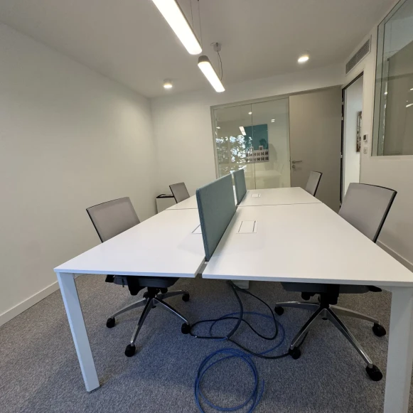 Bureau privé 16 m² 4 postes Location bureau Boulevard Carabacel Nice 06000 - photo 7