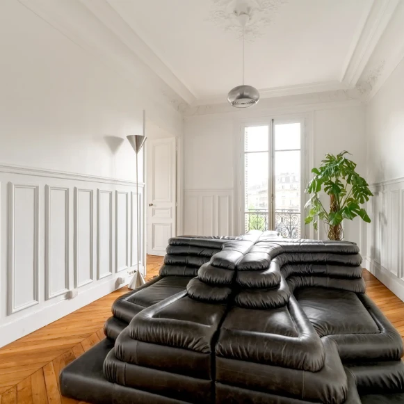 Bureau privé 27 m² 6 postes Location bureau Rue de Turbigo Paris 75003 - photo 5