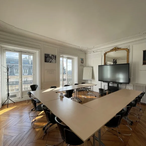 Bureau privé 23 m² 4 postes Location bureau Avenue de l'Opéra Paris 75001 - photo 3
