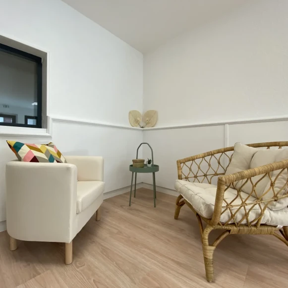 Bureau privé 9 m² 2 postes Coworking Rue de la Roderie Bouaye 44830 - photo 3