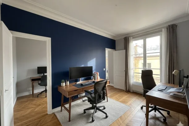 Bureau privé - 75016 - 5 postes - 1800€