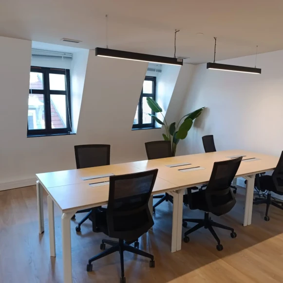 Espace indépendant 105 m² 18 postes Location bureau Rue du Sentier Paris 75002 - photo 11