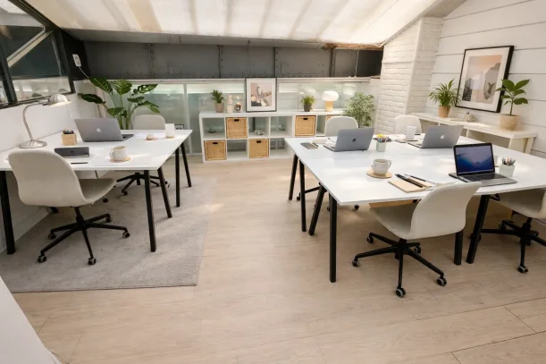 Bureau privé - 75018 - 6 postes - 1480€