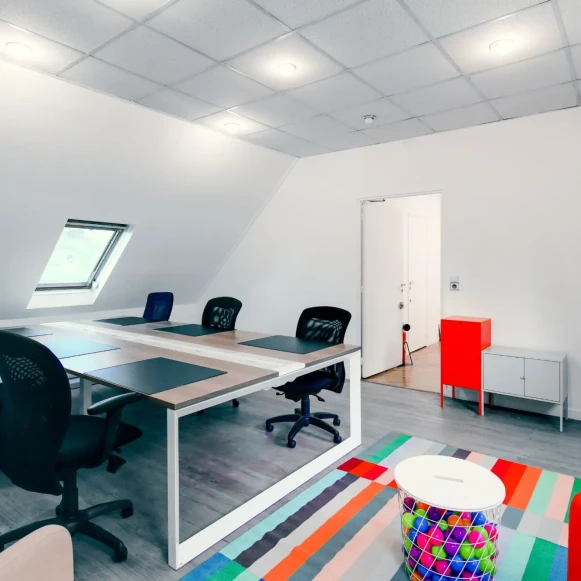 Bureau privé 25 m² 4 postes Coworking Avenue de l'Opéra Paris 75001 - photo 1