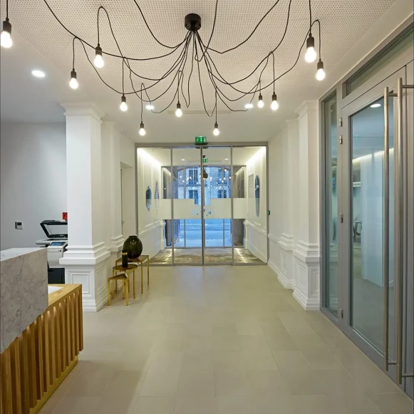 Bureau privé 270 m² 32 postes Coworking Boulevard Malesherbes Paris 75017 - photo 6