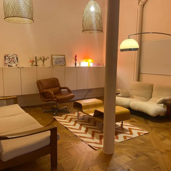Espace indépendant 60 m² 9 postes Location bureau Cour des Petites Écuries Paris 75010 - photo 8