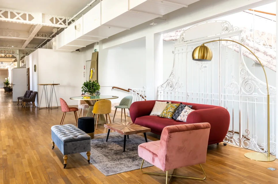 Bureaux and Co - Nouvelles Galeries