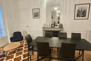 Bureau privé - 75016 - 2 postes - 950€