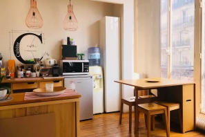 Open Space - 75002 - 3 postes - 470€