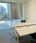 Bureau privé - 92800 - 2 postes - 1900€