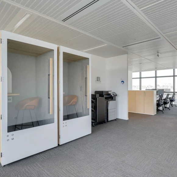 Bureau privé 792 m² 75 postes Coworking Boulevard Romain Rolland Paris 75014 - photo 6