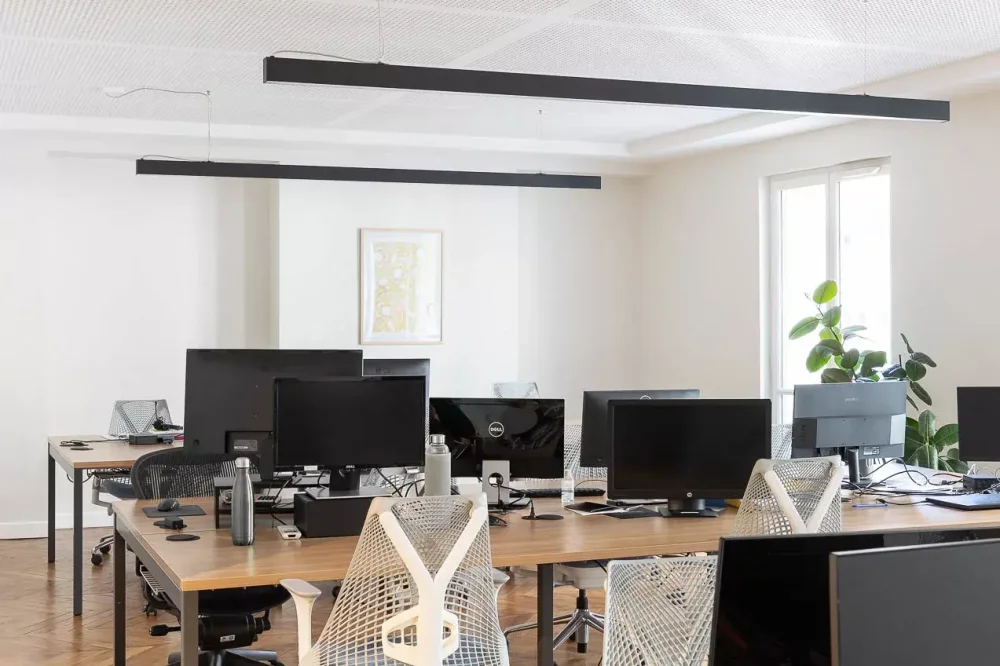 Espace indépendant - 75001 - 26 postes - 13500€