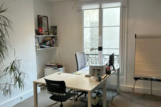 Bureau privé - 75001 - 4 postes - 1680€
