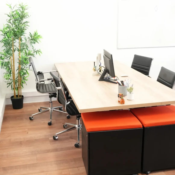 Bureau privé 27 m² 10 postes Location bureau Rue Godot de Mauroy Paris 75009 - photo 2