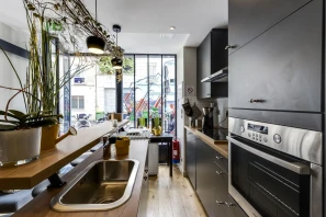 Espace indépendant - 75011 - 8 postes - 3490€