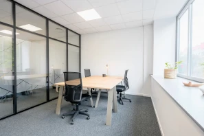 Bureau privé - 69791 - 8 postes - 1907€