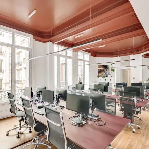 Espace indépendant 240 m² 36 postes Location bureau Rue de Trévise Paris 75009 - photo 3