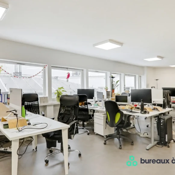 Bureau privé 135 m² 25 postes Location bureau Rue de Cîteaux Paris 75012 - photo 5