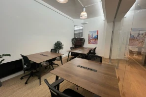 Bureau privé - 75002 - 8 postes - 4000€