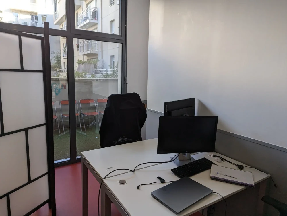 Bureau privé - 75019 - 8 postes - 2600€