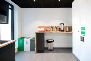 Bureau privé - 59810 - 13 postes - 2500€