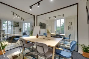 Espace indépendant - 75003 - 20 postes - 12900€