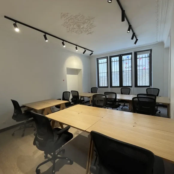 Espace indépendant 90 m² 18 postes Location bureau Rue de la Lune Paris 75002 - photo 7